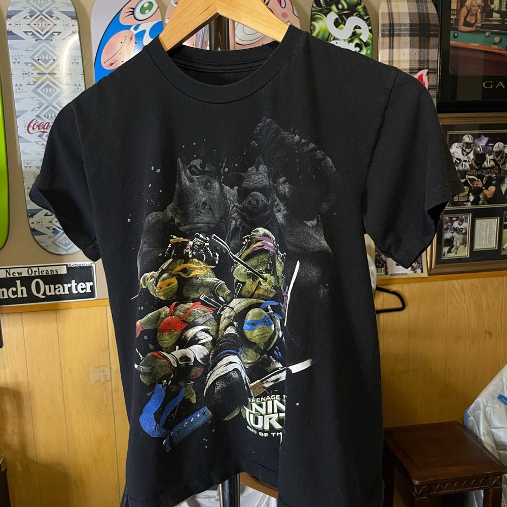 Ninja Turtles Black Logo T-Shirt boys size M